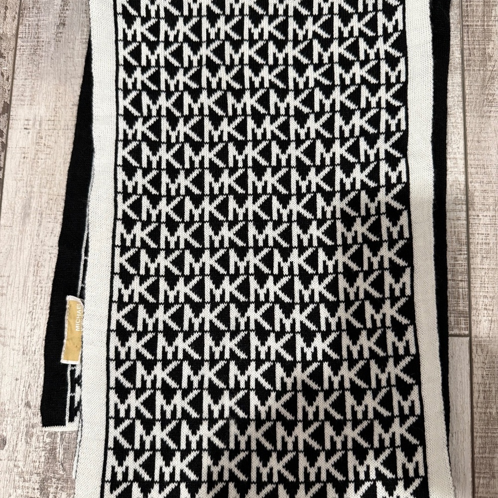 michael kors ladies scarf onesize - Picture 1 of 1